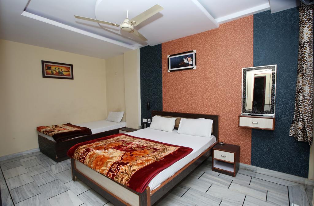 Oyo 15242 Hotel Rathi Palace Jaipur Exteriör bild