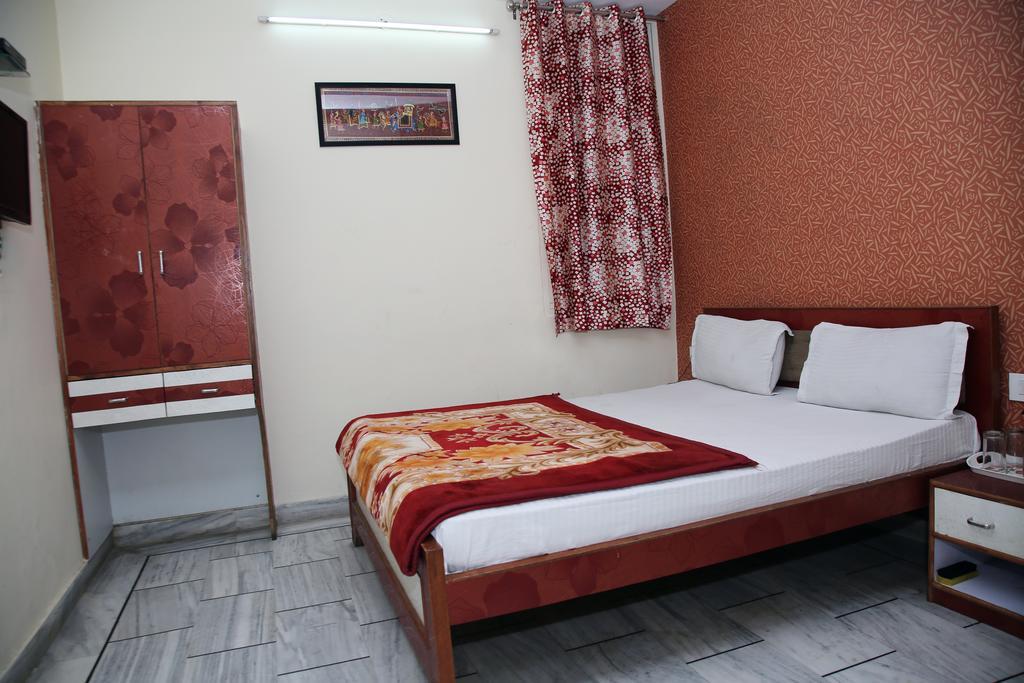 Oyo 15242 Hotel Rathi Palace Jaipur Exteriör bild